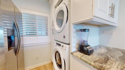 Beach Manor 0310 - photo 15