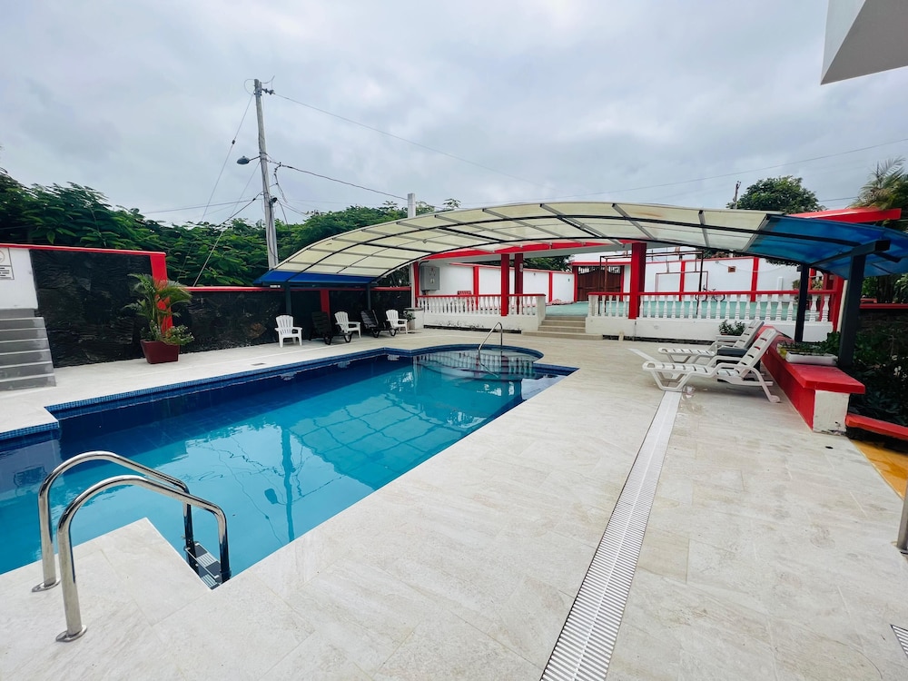 Hotel Deja Vu in Puerto Ayora, Ecuador