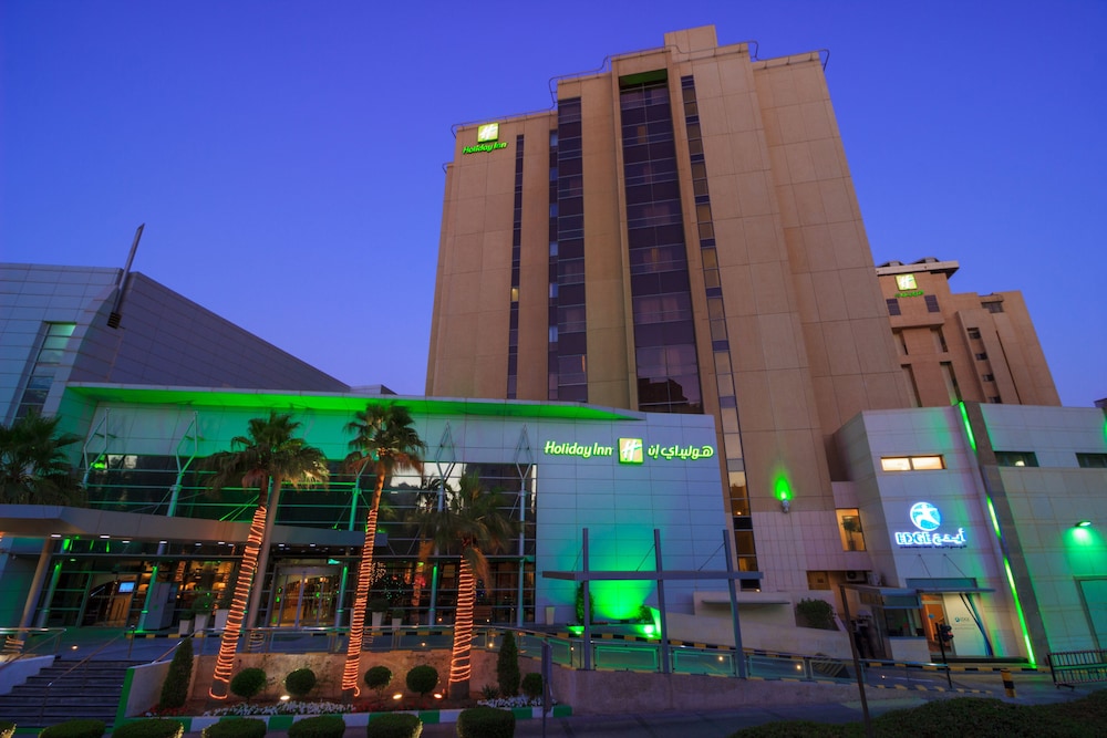 Holiday Inn Suites Kuwait Salmiya by IHG in Kuwait City, Kuwait