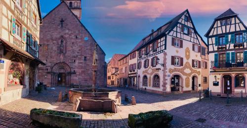 Les Toits du Tonnelier 64 M2 Situation Plein Centre Medieval Sauna 2 Garages in Kaysersberg, France