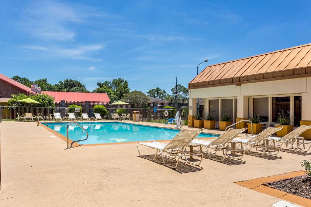 Quality Inn & Suites Baton Rouge West Port Allen - photo 22