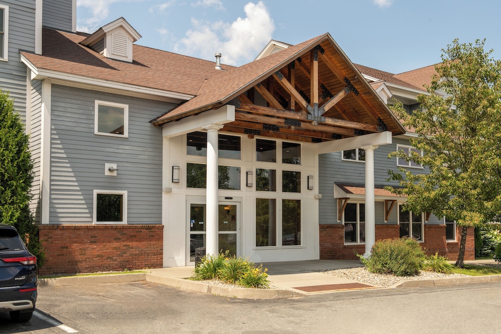 White River Inn and Suites - photo 53