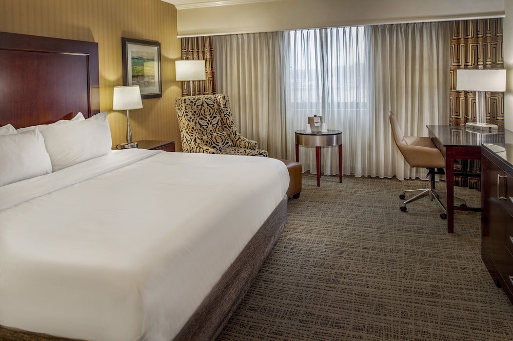 Crowne Plaza St. Louis Airport by IHG - photo 97