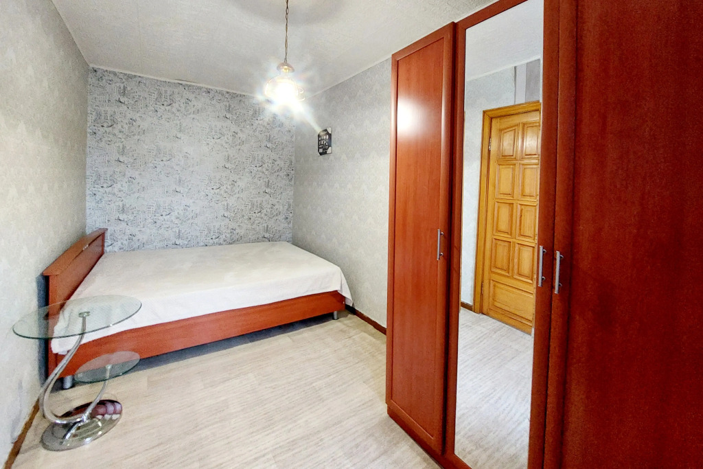 2 Ukh Komnatnaya V Tsentre Goroda Flat in Barnaul, Russia