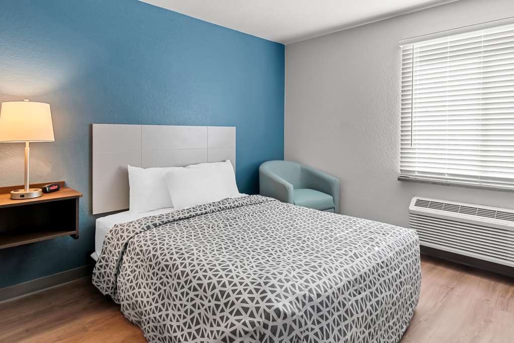 Woodspring Suites Waco South - photo 19