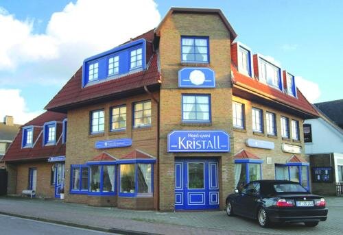 Kristall - carbon neutral hotel in Westerland