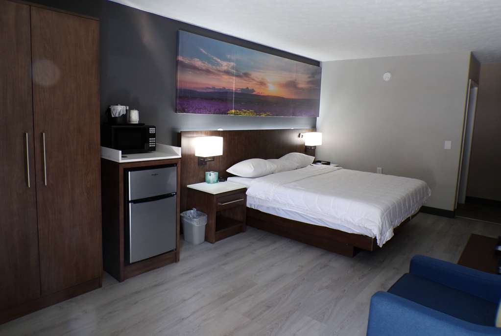 Elkins Economy Inn - photo 10
