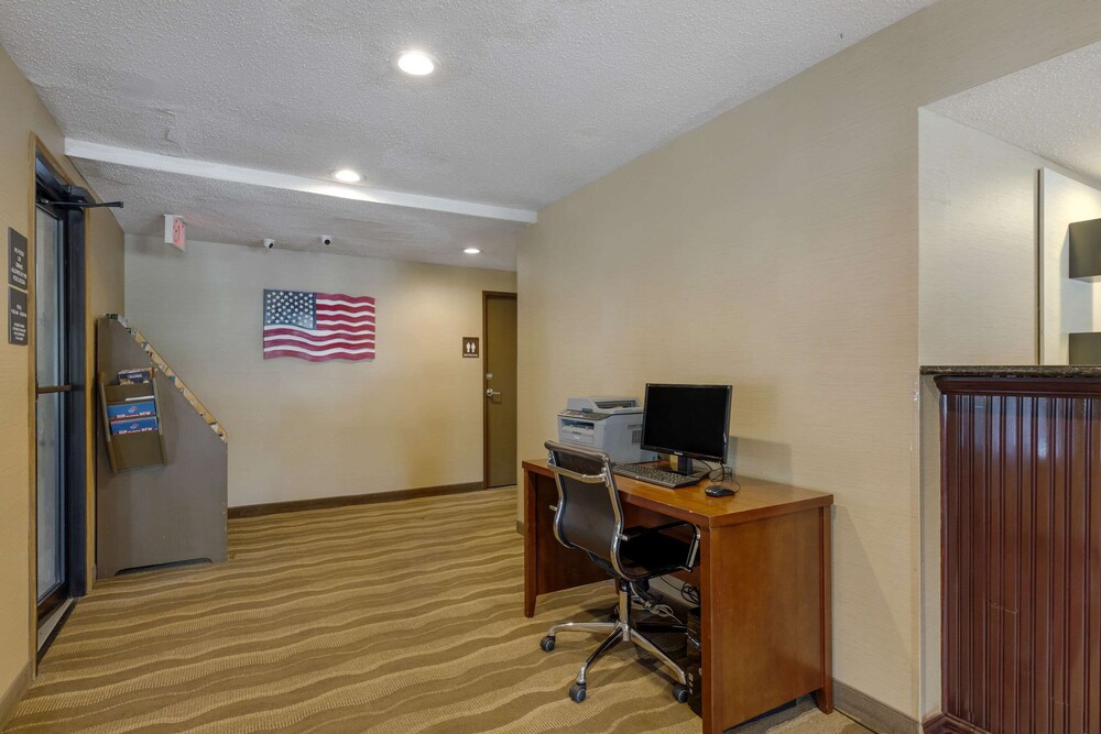 Comfort Inn Mount Vernon Downtown - photo 29
