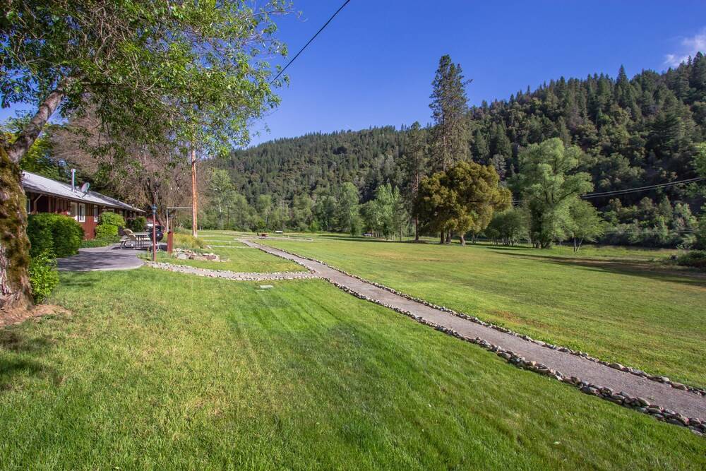 Indian Creek Lodge - photo 35