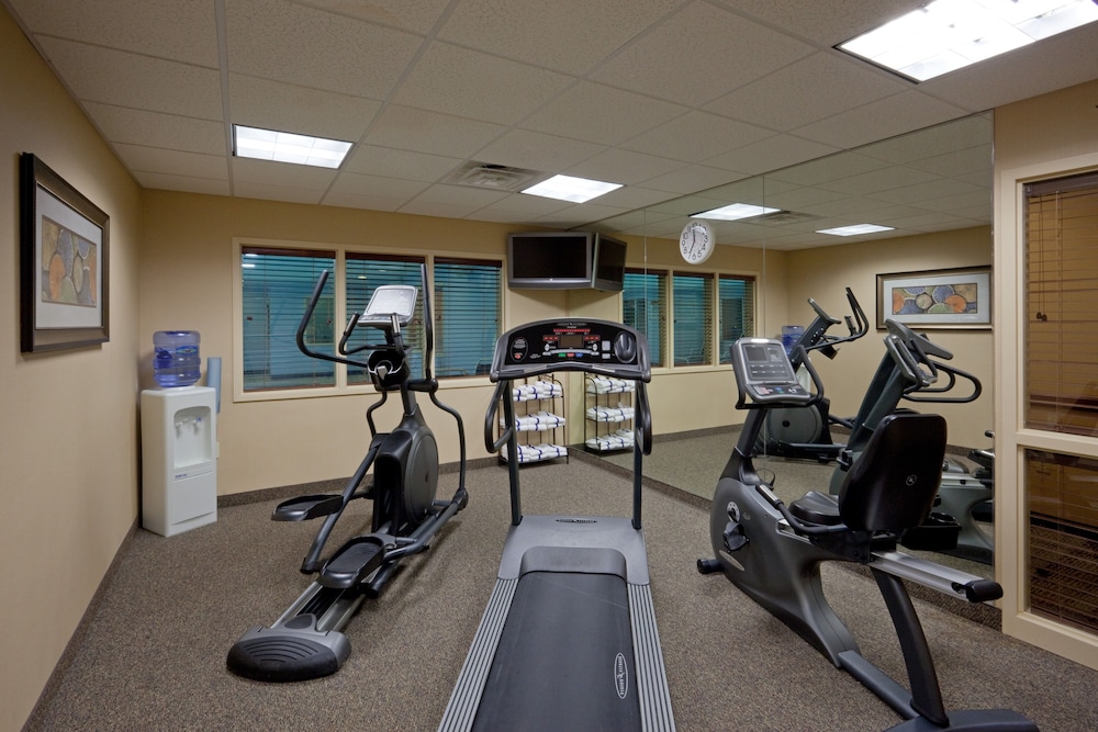 Holiday Inn Express Hotel & Suites Rochester by IHG - photo 17