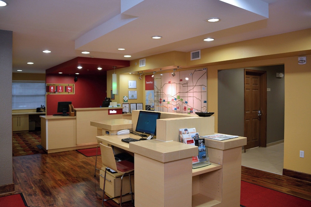 Towneplace Suites by Marriott East Lansing - photo 20