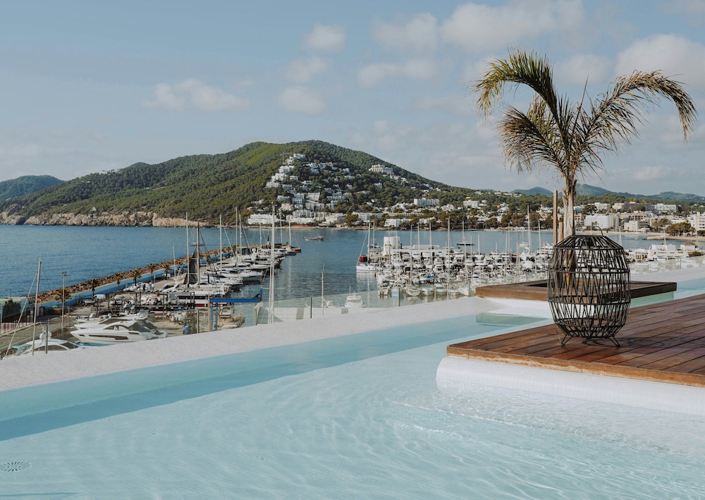 Aguas de Ibiza Grand Luxe Hotel Small Luxury Hotel of the World