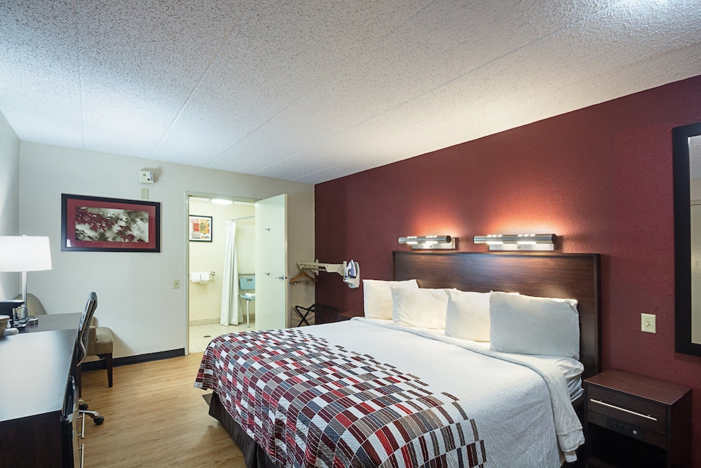 Red Roof Inn Madison WI - photo 26