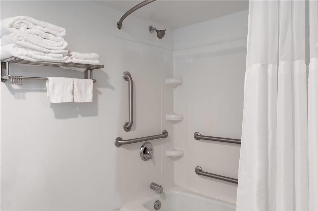 Days Hotel by Wyndham Williamsburg I 64 - photo 12