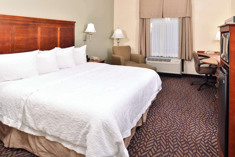 Hampton Inn & Suites Dayton Vandalia - photo 37