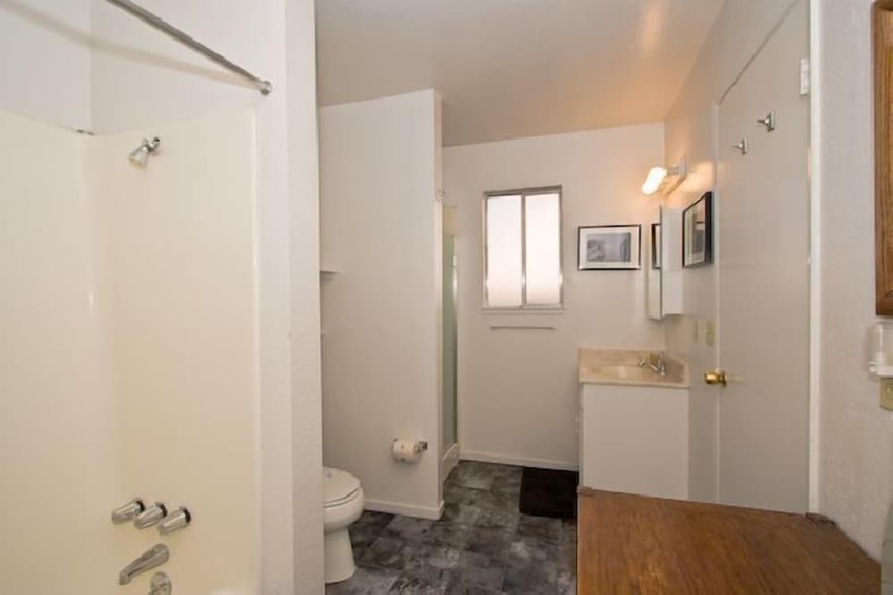 2136 Venice Dr. - photo 18