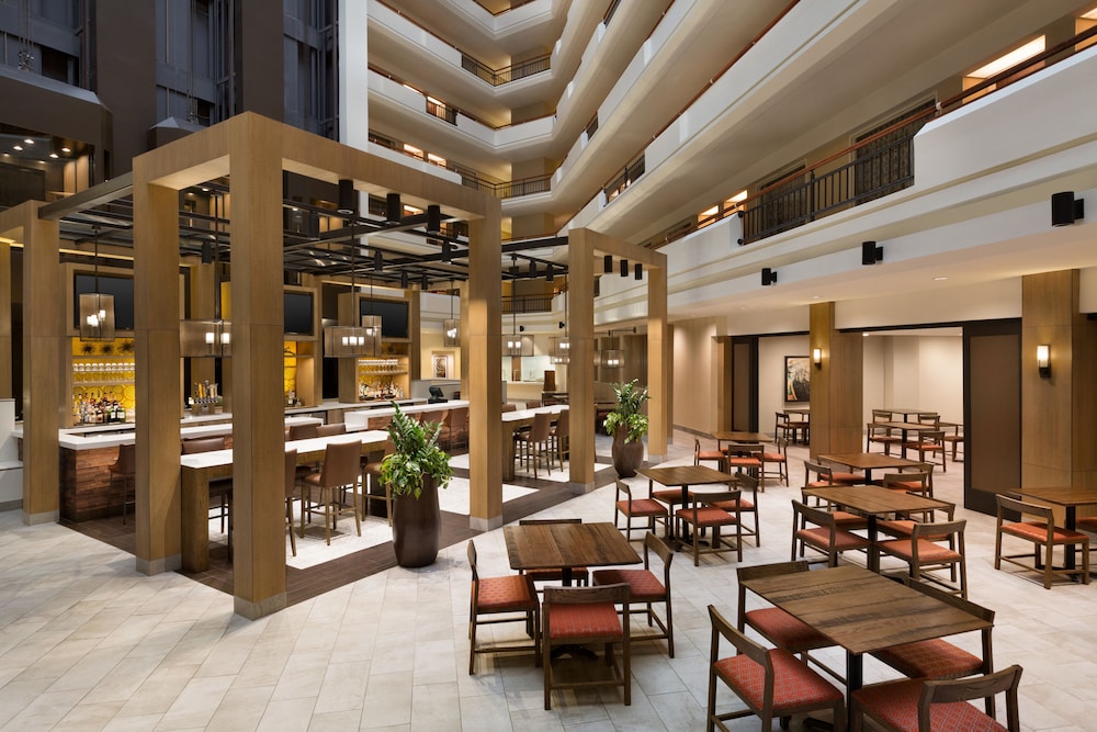 Embassy Suites by Hilton Austin Downtown South Congress - photo 87