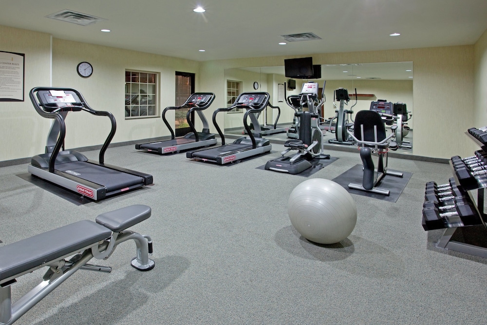 Staybridge Suites Elkhart North - photo 9