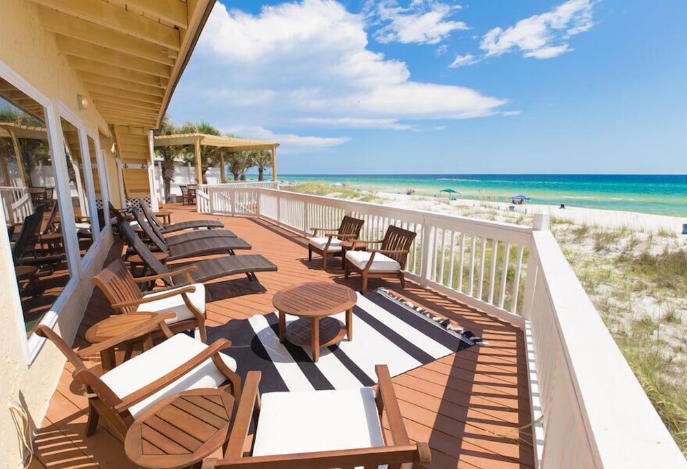 Sandpiper Beacon Beach Resort - photo 443