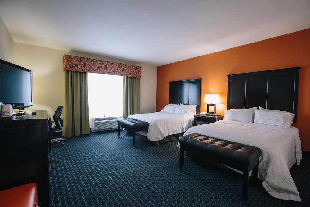 Hampton Inn & Suites Effingham - photo 21