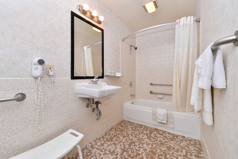 Rodeway Inn & Suites El Cajon San Diego East - photo 45