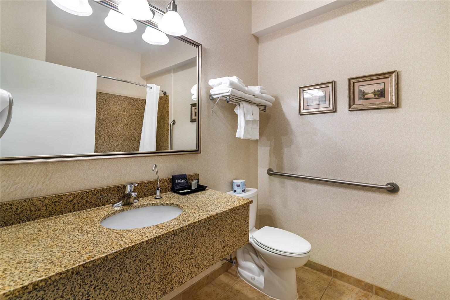 Maine Evergreen Hotel an Ascend Collection Hotel - photo 44
