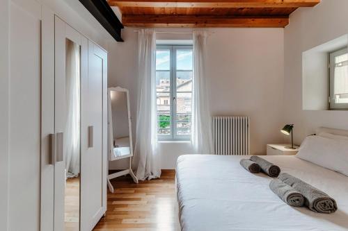 Calicantus Apartments Kairos — 4-Star Luxury Hotel in Como, Italy