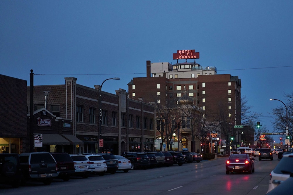 Hotel Alex Johnson Rapid City Curio Collection by Hilton - photo 83