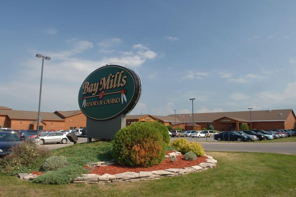 Bay Mills Resort And Casino — hotel near Sault Ste Marie Airport