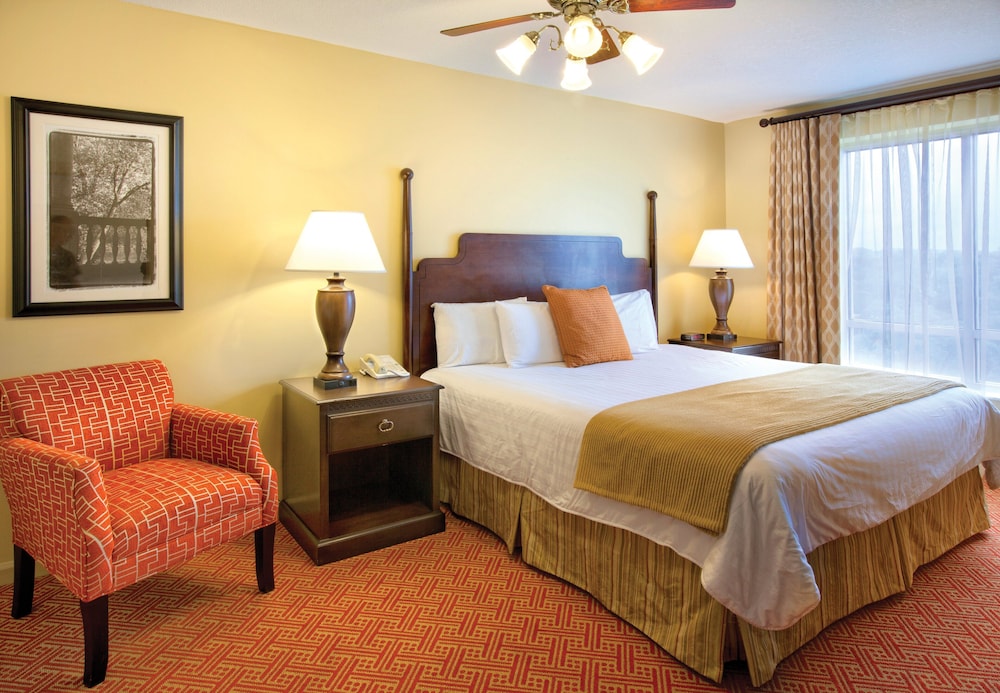 Club Wyndham Old Town Alexandria - photo 10