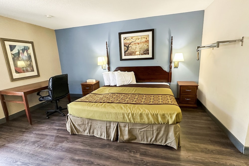 Executive Inn Ridgeway I 77 - photo 12
