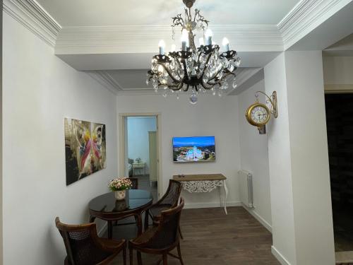 Picasso Apartment Kutaisi