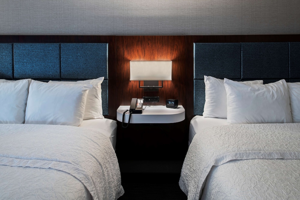 Hampton Inn & Suites Chicago Lincolnshire - photo 15