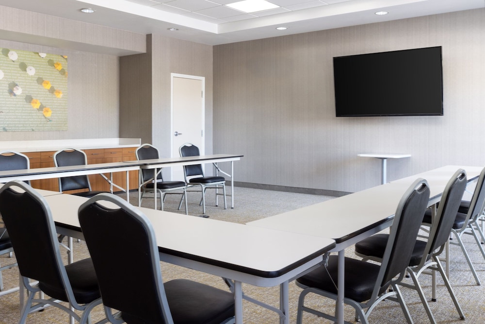 SpringHill Suites by Marriott Roseville - photo 26