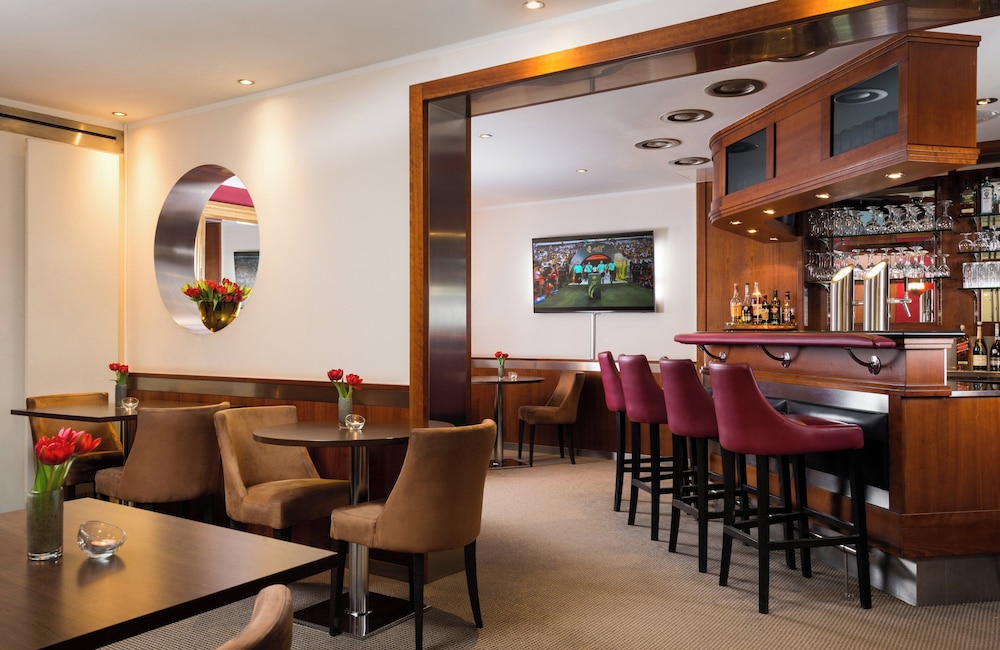 מזון ומשקאות