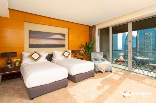 Fashion avenue Dubai Mall The Residence — 5-Star Luxury Hotel in Dubai, United Arab Emirates
