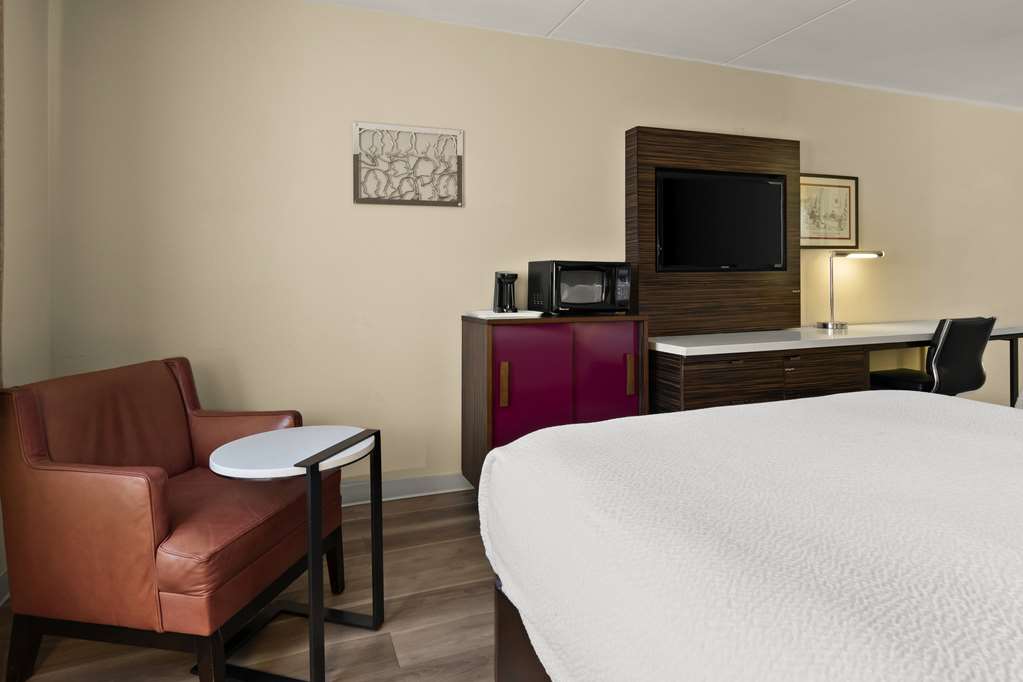 Ramada by Wyndham Harrisburg Hershey Area - photo 27
