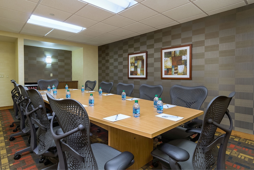 Hampton Inn by Hilton Minneapolis Eagan - photo 39