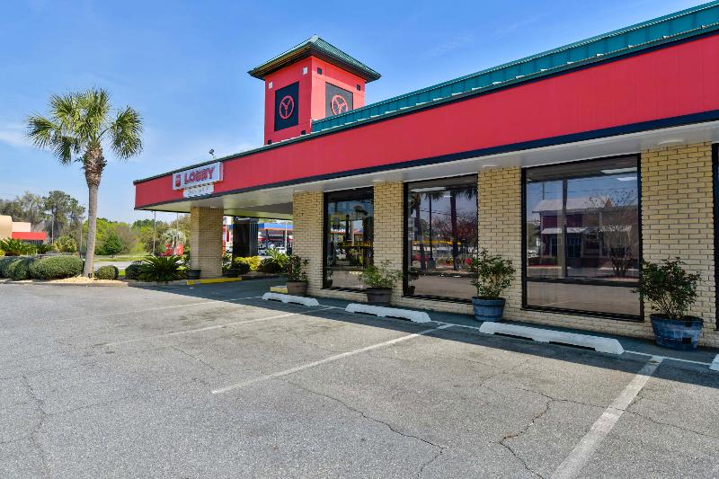 OYO Hotel Lake Park Valdosta I 75 Exit 5 - photo 10