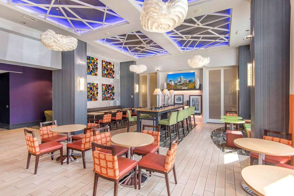 Hampton Inn & Suites Raleigh Durham Airport Brier Creek - photo 2