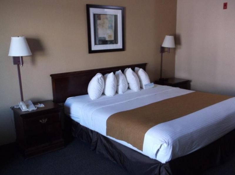 McPherson Inn By Oyo; I 135 - photo 24