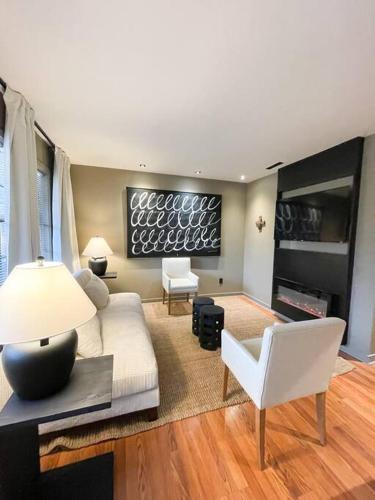 Luxury Warehouse District Condo — 4-Star Luxury Hotel in Durham, United States