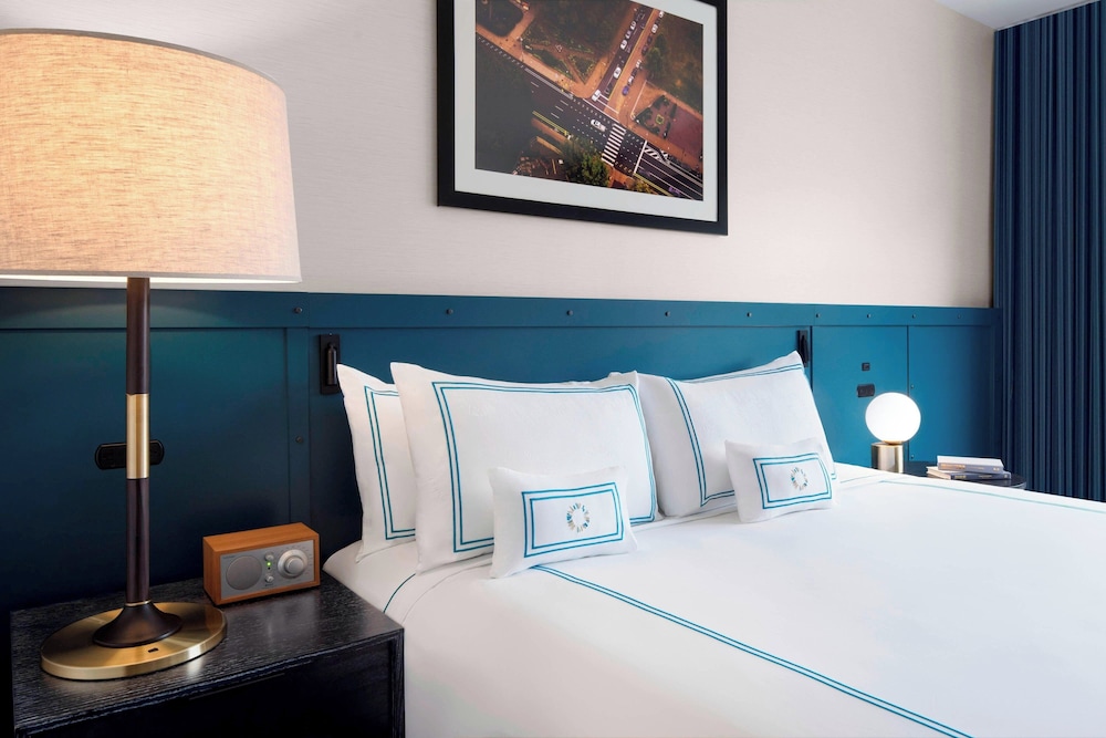 The Oaklander Hotel Autograph Collection - photo 18