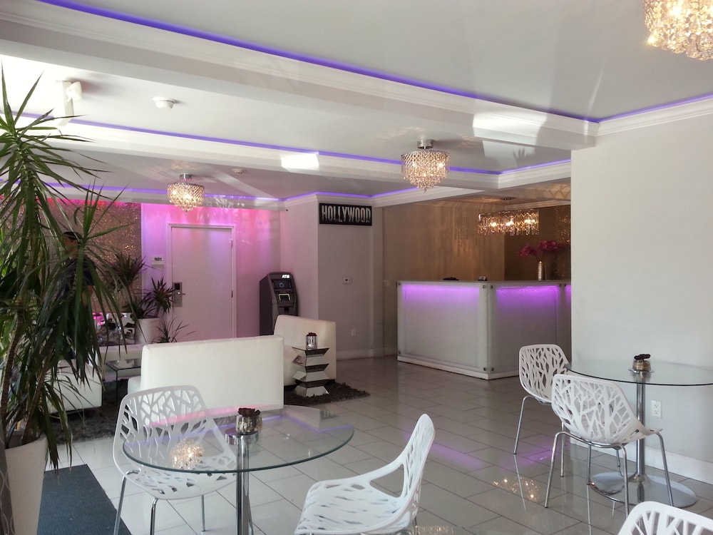 Hollywood VIP Hotel - photo 6