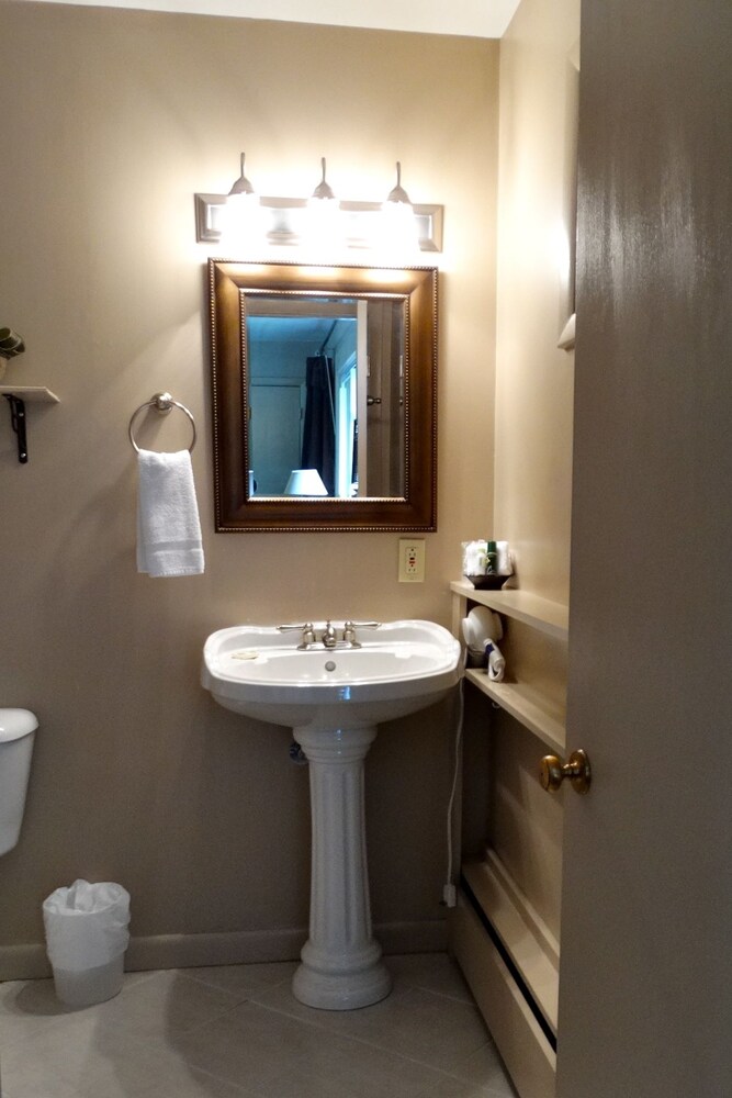 Aerie Inn of Vermont - photo 40