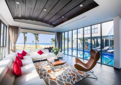 Blue Sky & Villas Beach Resort in Da Nang, Vietnam