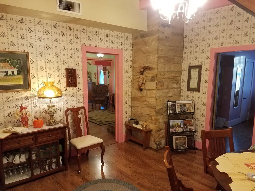 Ozark Country Inn - photo 38