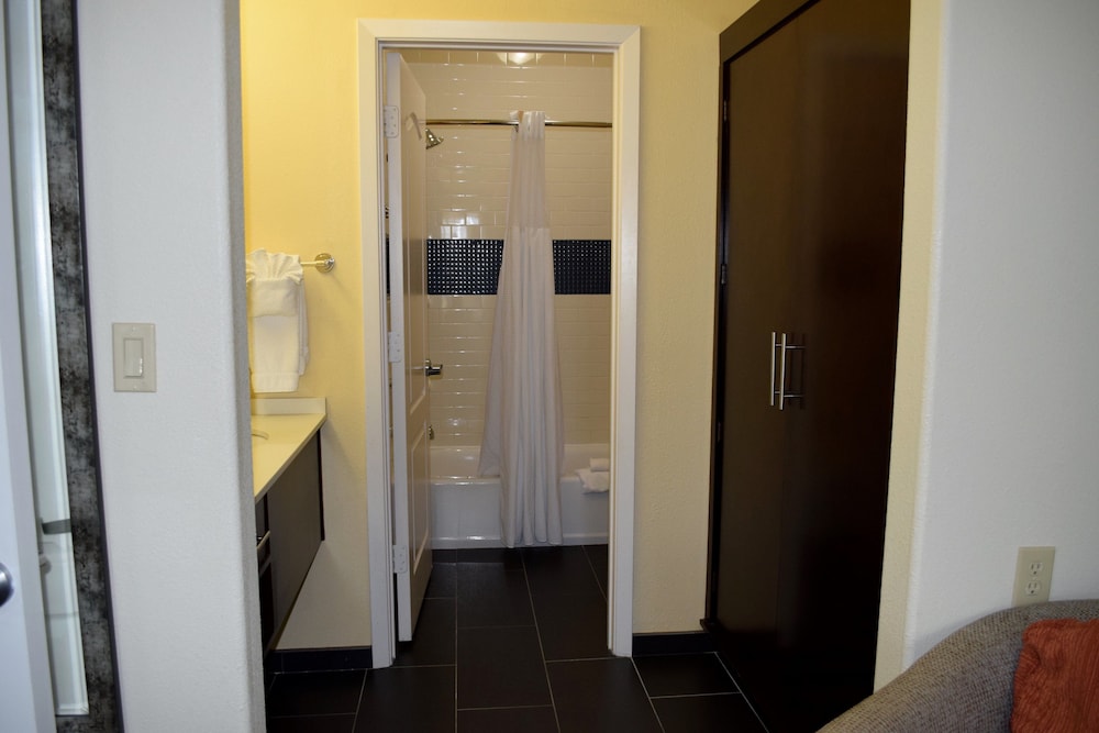 Staybridge Suites Houston Stafford Sugar Land by IHG - photo 29