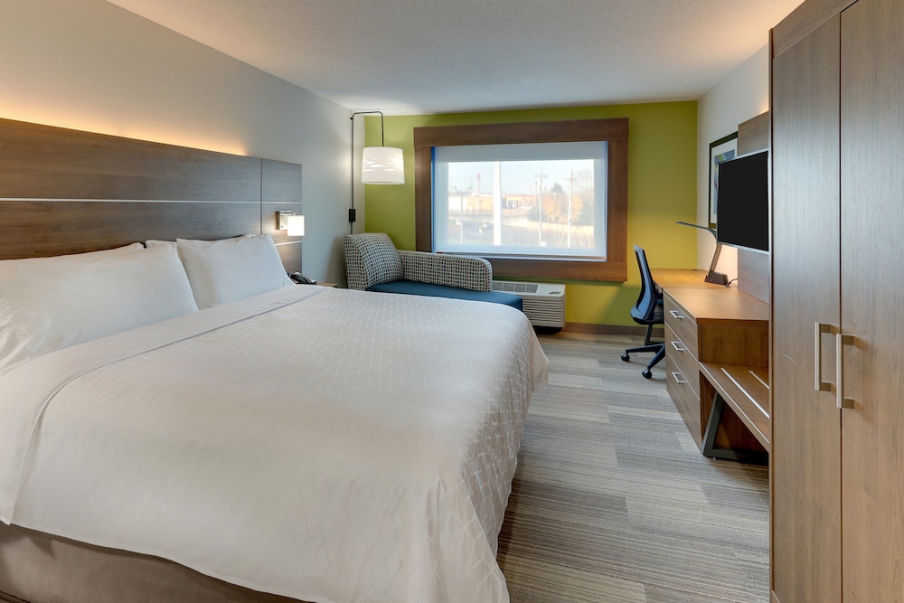Holiday Inn Express Cincinnati North Monroe by IHG - photo 11