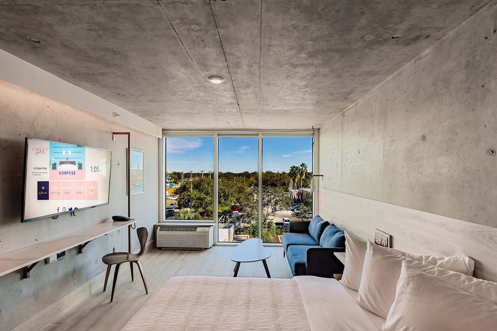 Kompose Boutique Hotel - photo 16